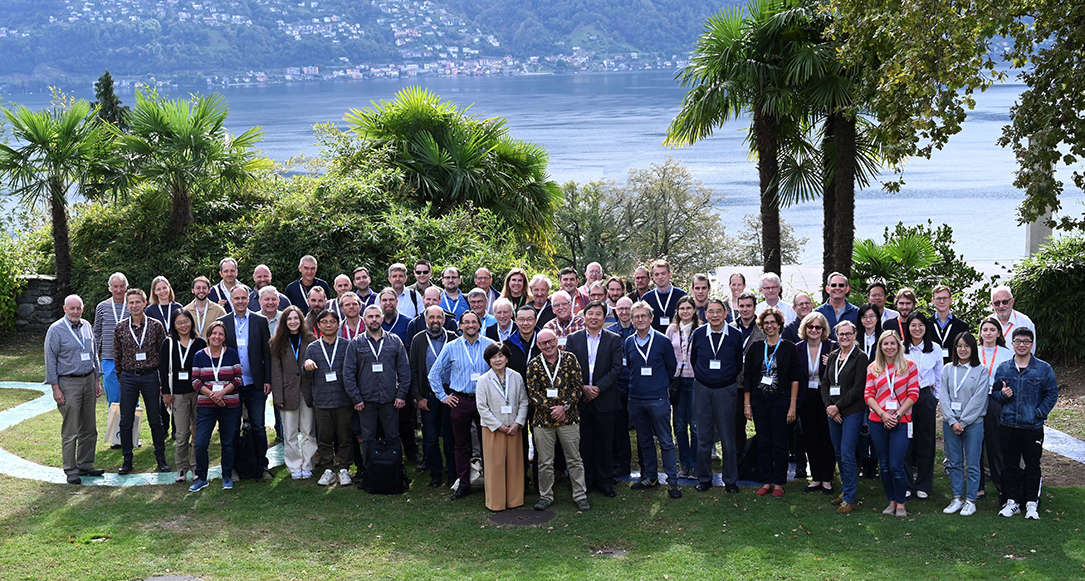 Group+Pic+40Nano.jpg