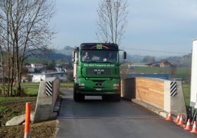 Research_5_1_Dynamics_truck-klein-i.jpg
