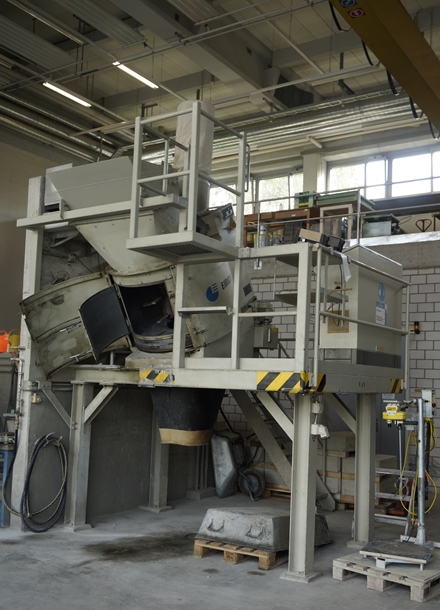 New+2020+Betonmischer+270l.jpg