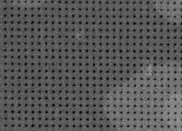 perforated_+graphene_30nm-period_600x430.jpg