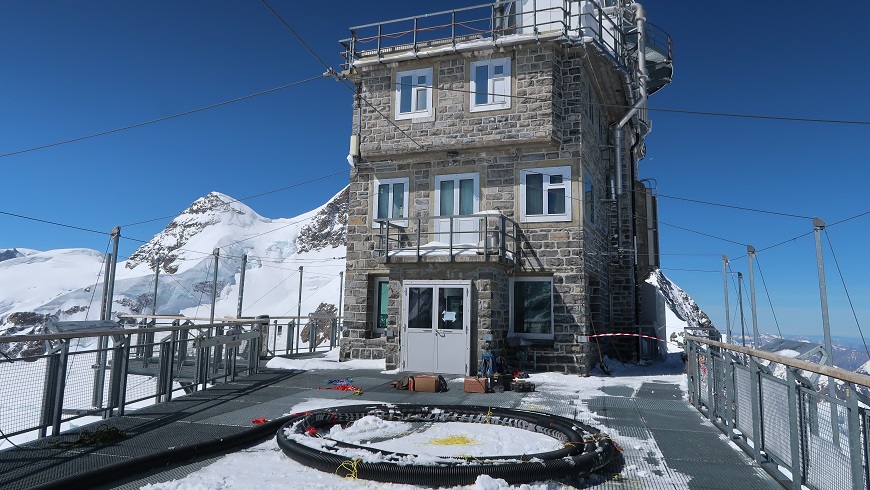 Stopperbild+Jungfraujoch+Schlauch.jpg