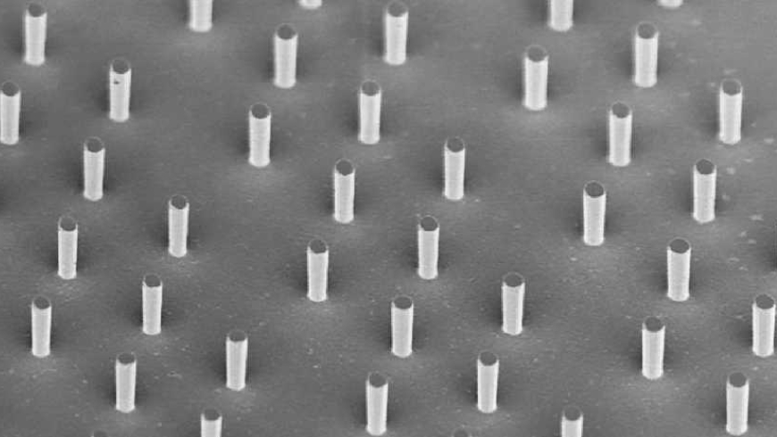 Silicon+columns.jpg