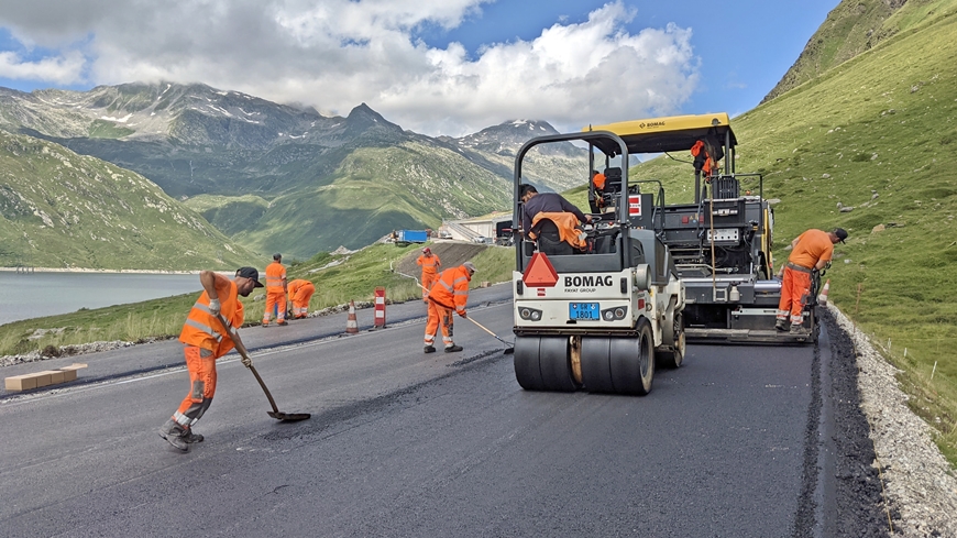 EQ80-Asphalt-stopper.jpg