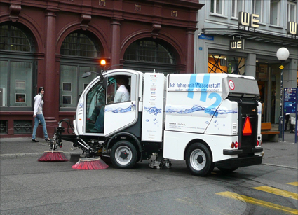 a592-2012-03-13-b1m_hymuve.jpg