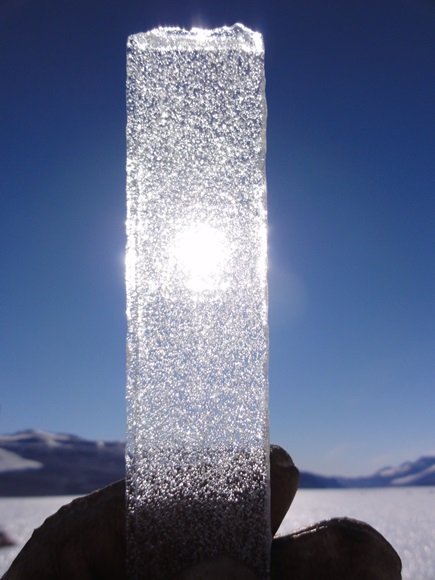 Lufteinschl%C3%BCsse+1+Ice+Core+Nature.jpg