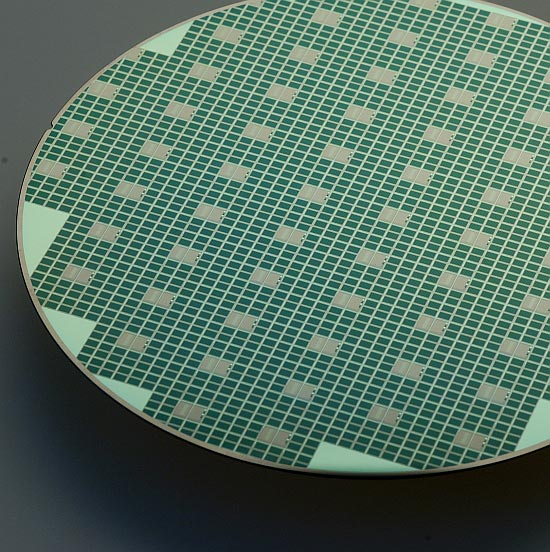 a592-2007-10-10-b0x+stopper+wafer-scheibe.jpg