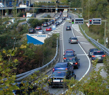 a592-2005-09-05-b1m_tropfenz%C3%A4hler.jpg