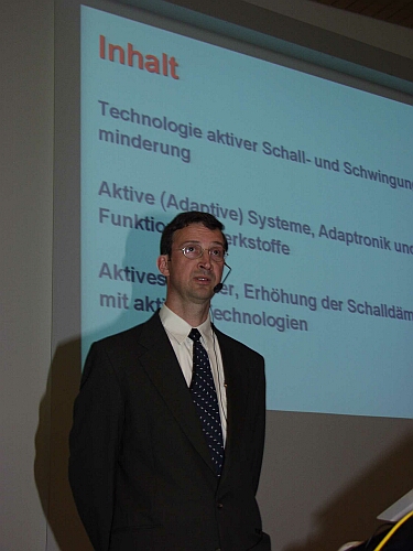 a592-2002-06-00-b1m.jpg