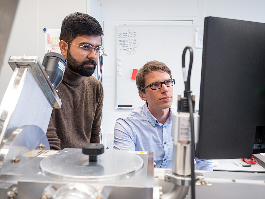 piezoelectric-films-researchers.jpg