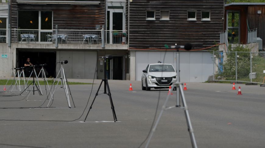 Laerm_Elektrofahrzeuge-Stopper.jpg