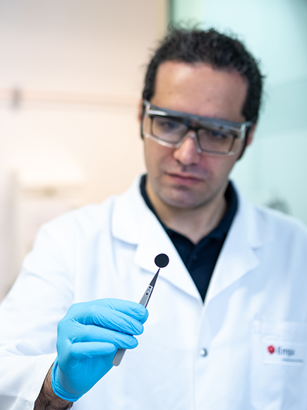 graphene-supercaps-vahid-para.jpg