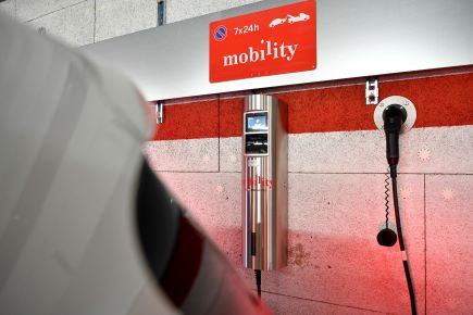 Mobility-Elektro-Laden-Para.jpg